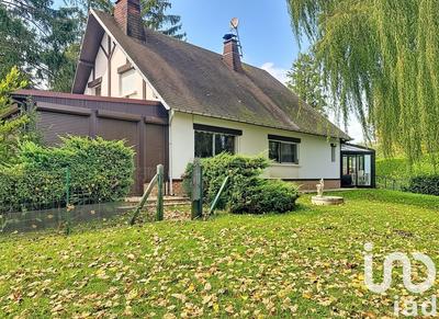 Maison - 225 m² - 8 pièces