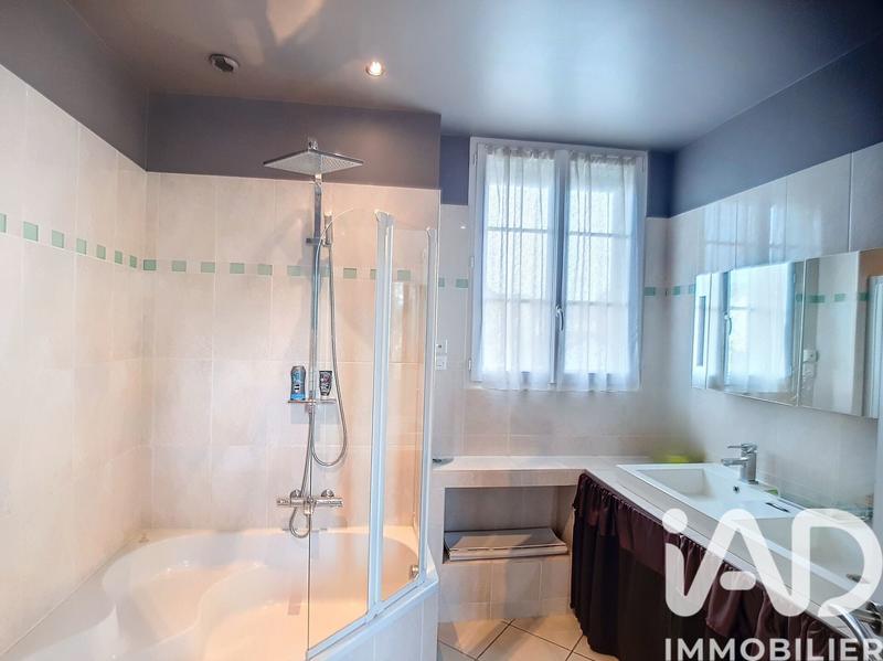 Maison - 150 m² - 7 pièces