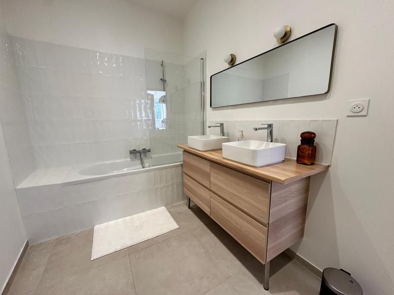 Appartement - 101 m² - 3 pièces