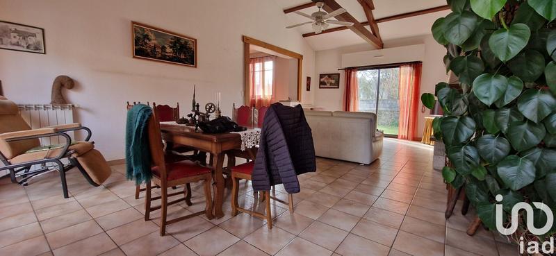 Maison - 185 m² - 8 pièces