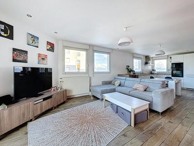 Appartement - 72 m² - 3 pièces