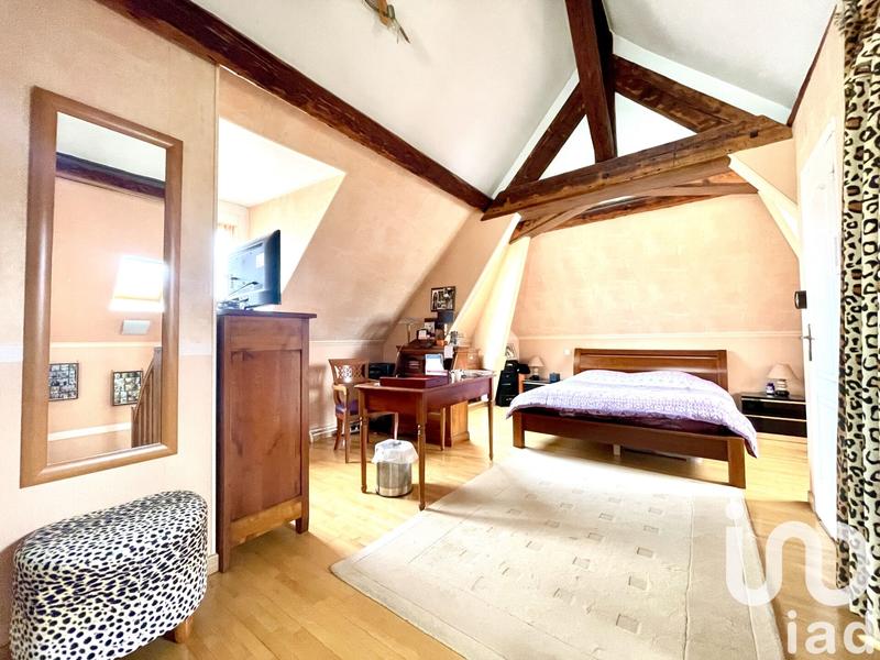 Maison - 170 m² - 6 pièces