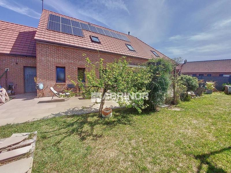 Maison - 104 m² - 5 pièces