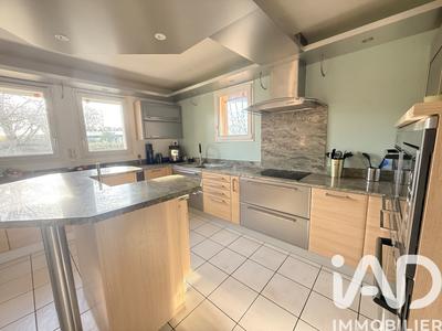 Maison de maîtres - 360 m² - 8 pièces