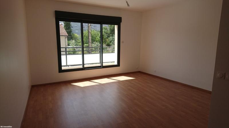 Immeuble - 250 m² - 8 pièces