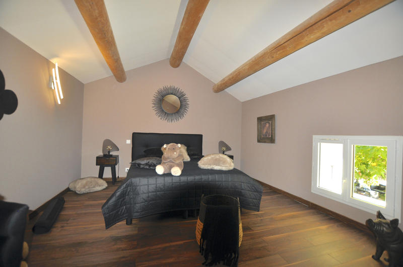 Propriété - 267 m² - 10 pièces