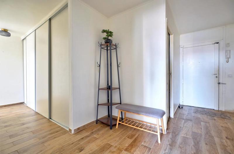 Appartement - 79 m² - 3 pièces