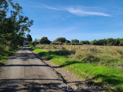 Terrain constructible - 940 m²