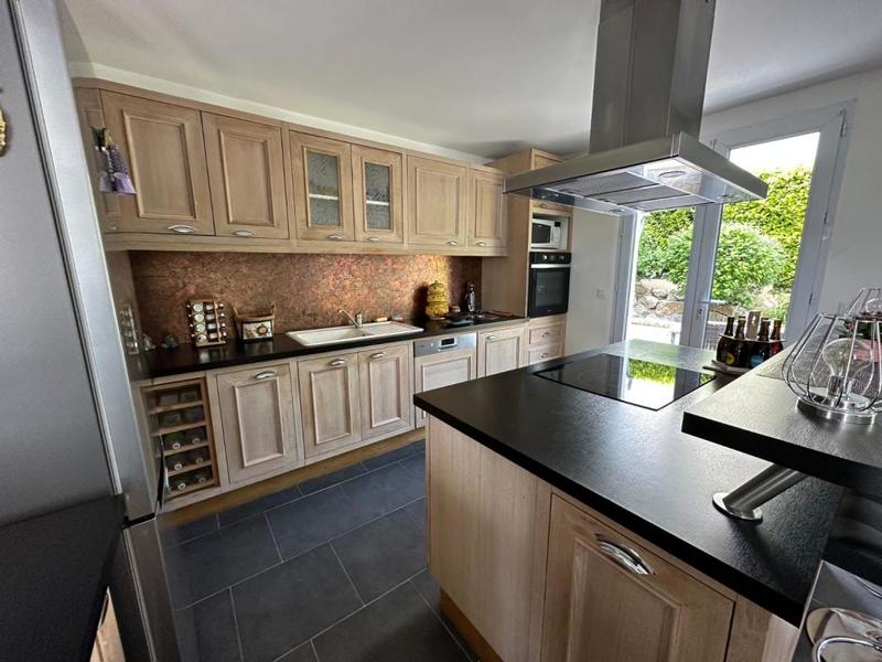 Maison - 95 m² - 4 pièces