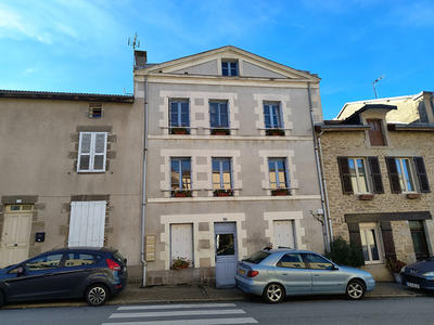Maison - 176 m² - 6 pièces