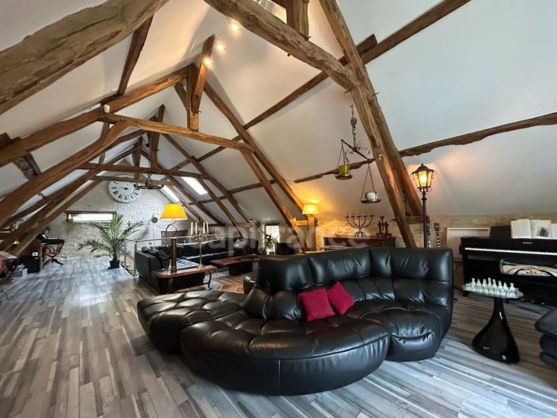 Maison - 151 m² - 4 pièces