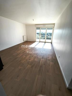 Appartement - 66 m² - 3 pièces