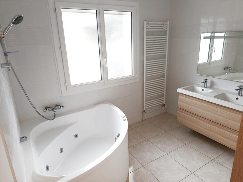 Maison - 135 m² - 5 pièces