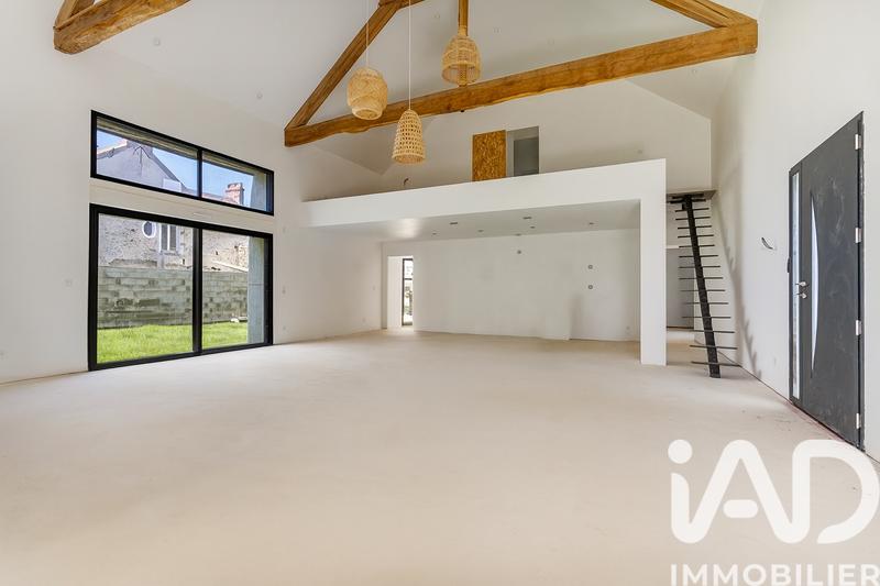 Maison - 200 m² - 6 pièces