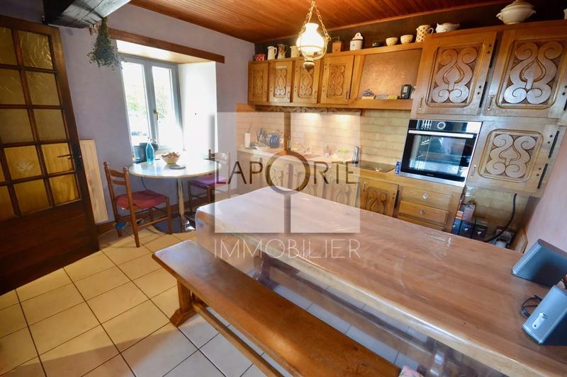 Château - 150 m² - 5 pièces