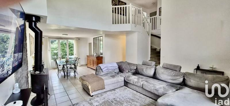 Maison - 157 m² - 7 pièces