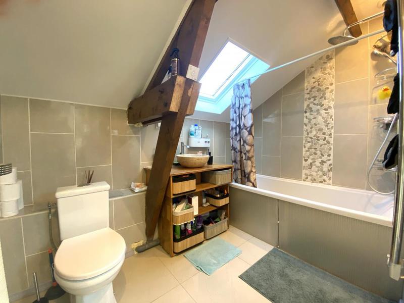 Maison ancienne - 109 m² - 6 pièces