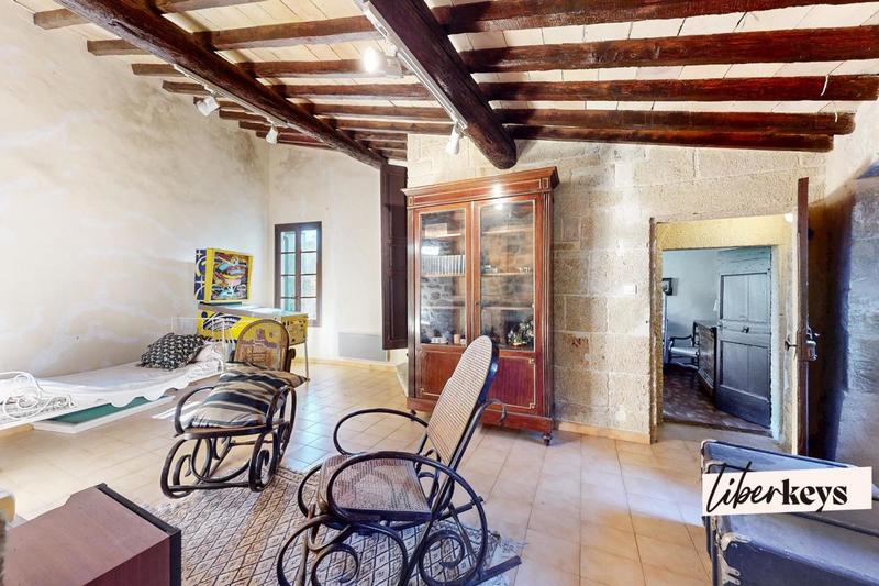 Maison de village - 226 m² - 9 pièces