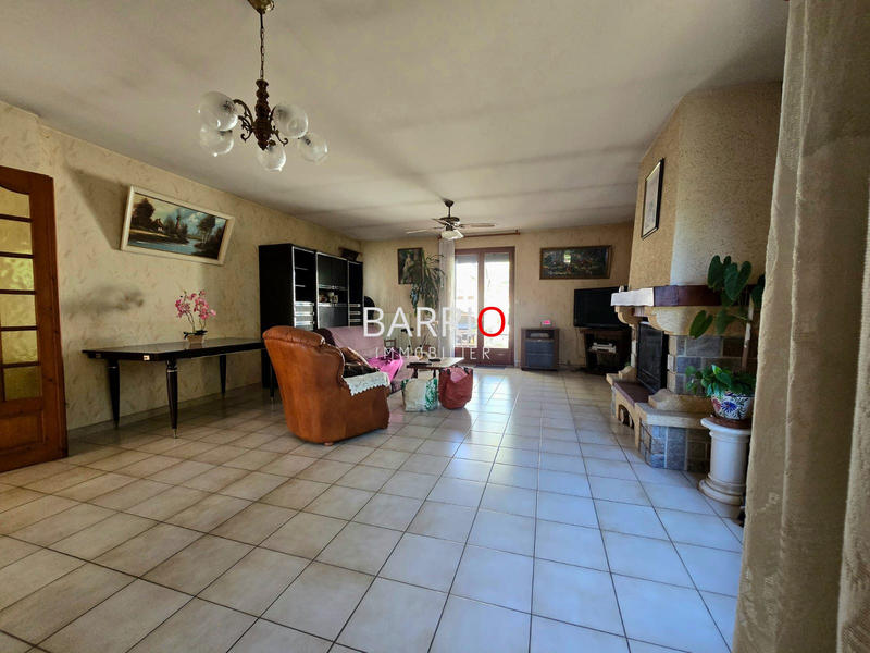 Maison - 90 m² - 3 pièces