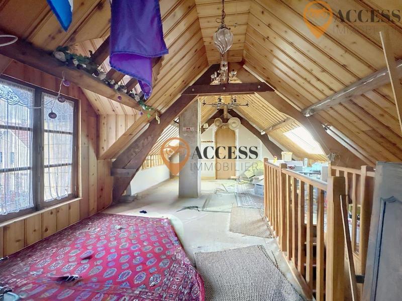 Propriété - 196 m² - 9 pièces