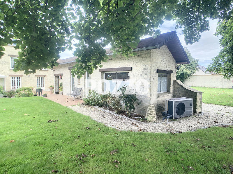 Maison - 290 m² - 10 pièces