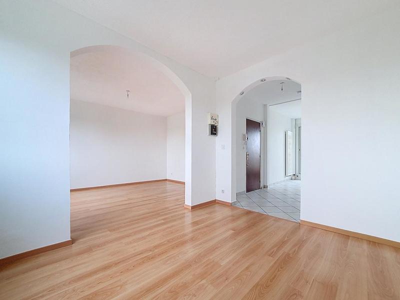 Appartement - 77 m² - 3 pièces