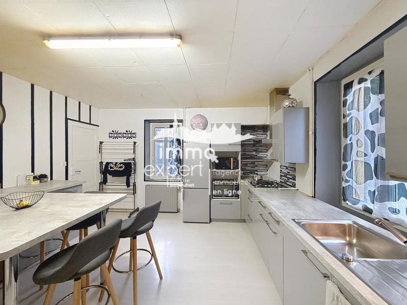 Maison - 80 m² - 4 pièces