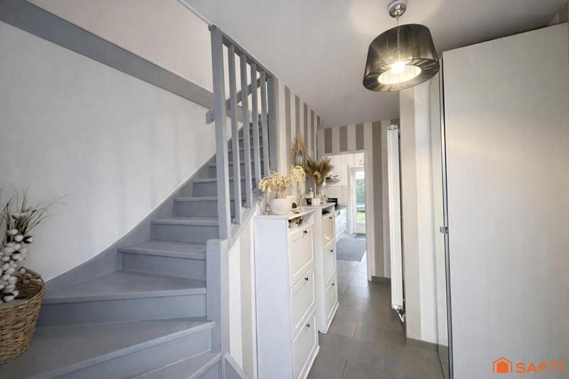 Maison - 85 m² - 4 pièces