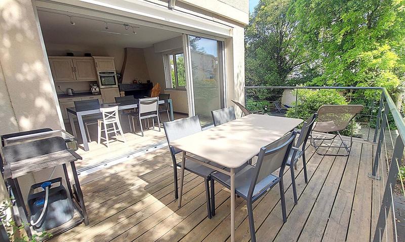 Maison - 163 m² - 7 pièces