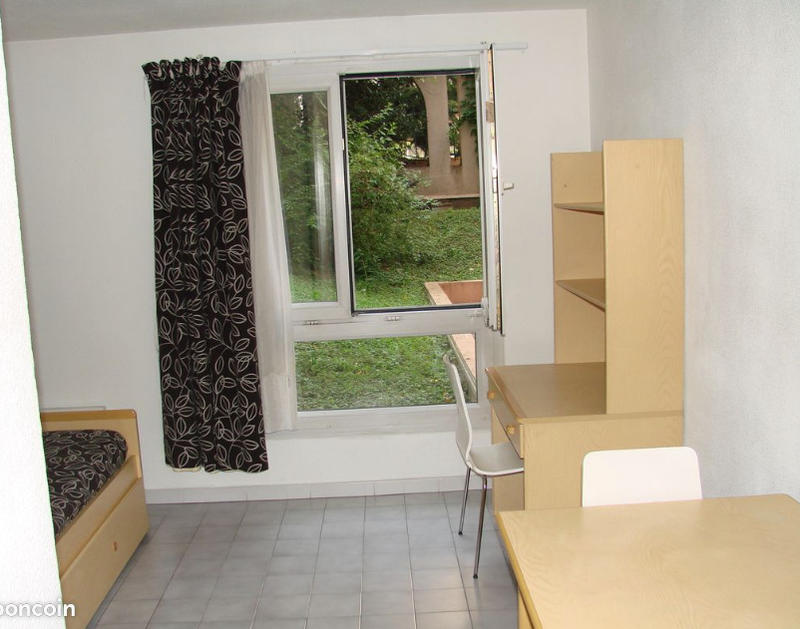 Studio - 18 m² - 1 pièce