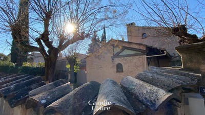 Maison - 250 m² - 12 pièces