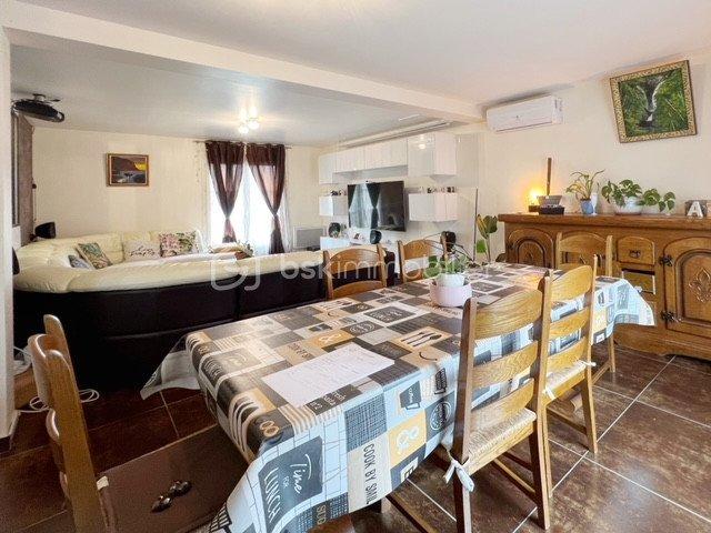 Pavillon - 122 m² - 7 pièces