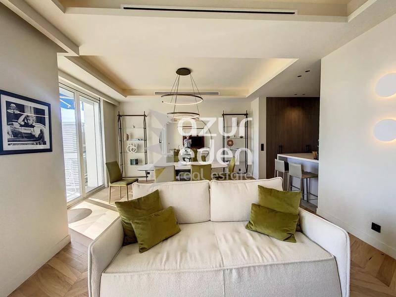 Appartement - 98 m² - 4 pièces