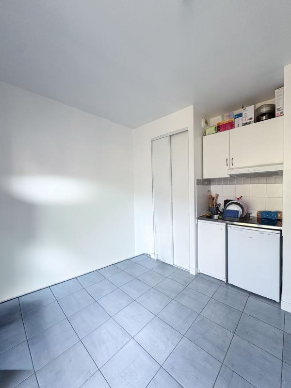 Studio - 21 m² - 1 pièce