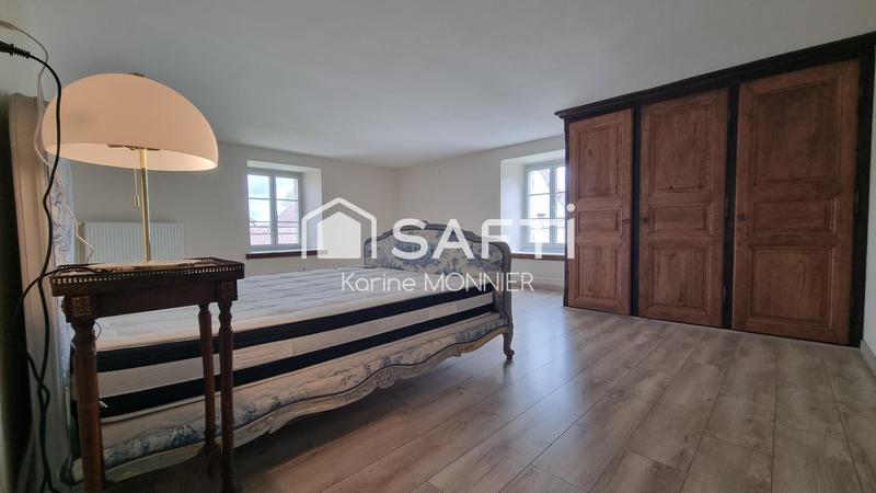 Maison - 418 m² - 10 pièces