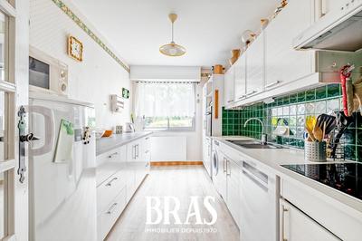 Appartement - 106 m² - 5 pièces