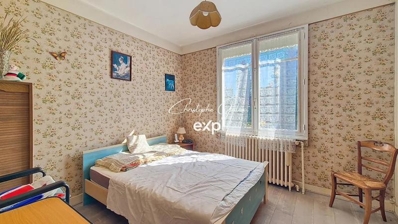 Maison - 140 m² - 7 pièces