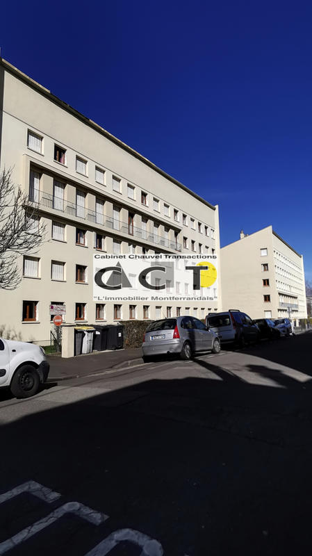 Appartement - 68 m² - 4 pièces