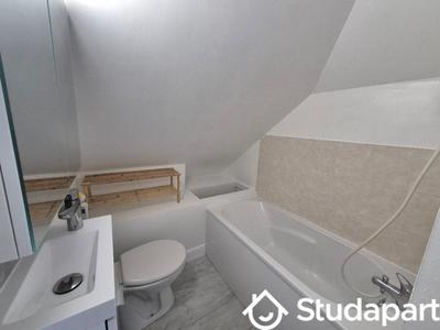 Appartement - 9 m² - 1 pièce