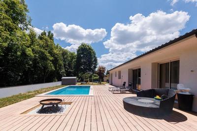 Maison - 103 m² - 4 pièces