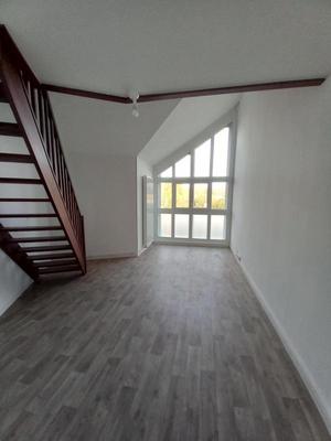 Appartement - 60 m² - 2 pièces