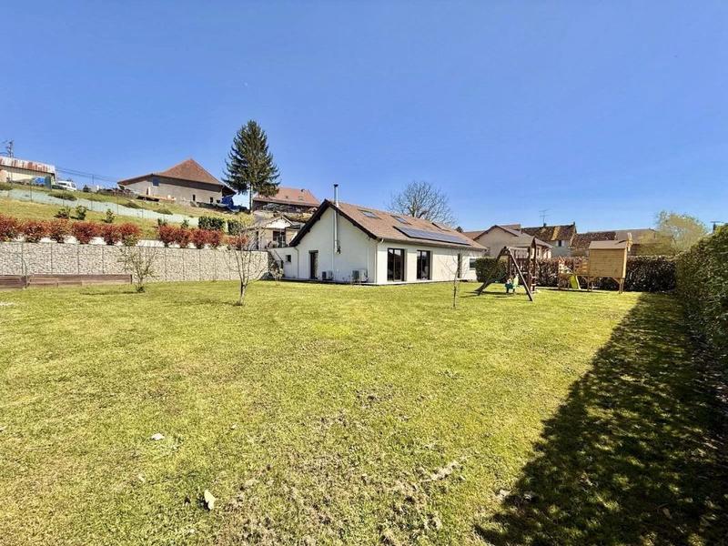 Maison - 120 m² - 5 pièces