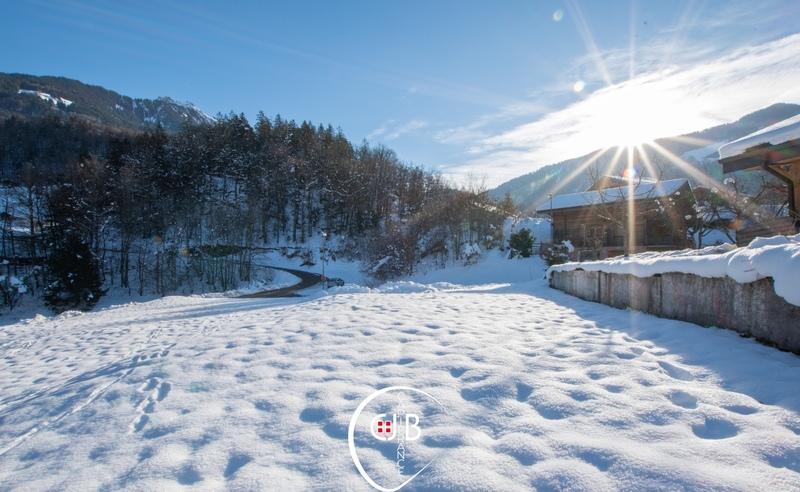 Terrain constructible - 1 202 m²