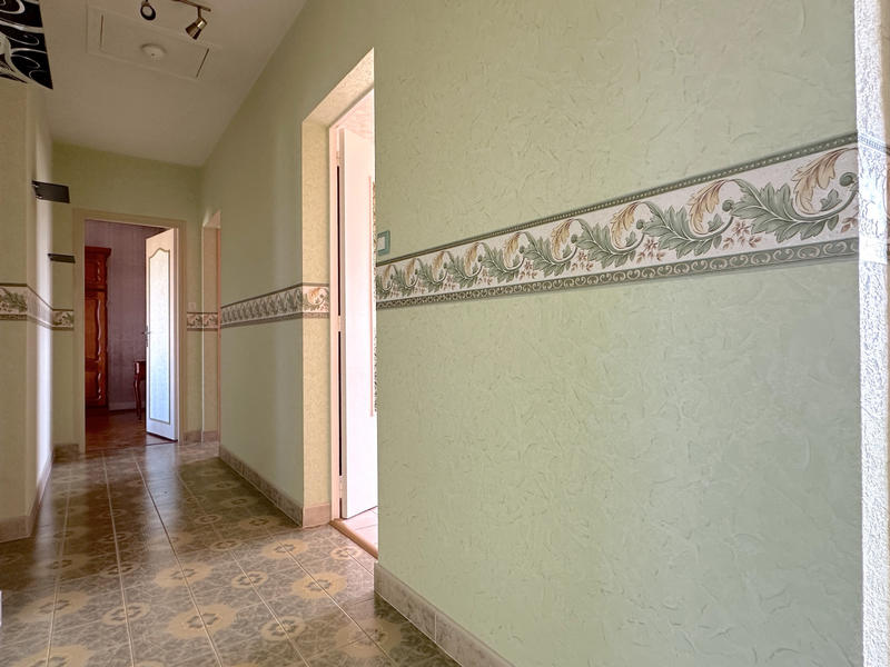 Maison - 105 m² - 4 pièces