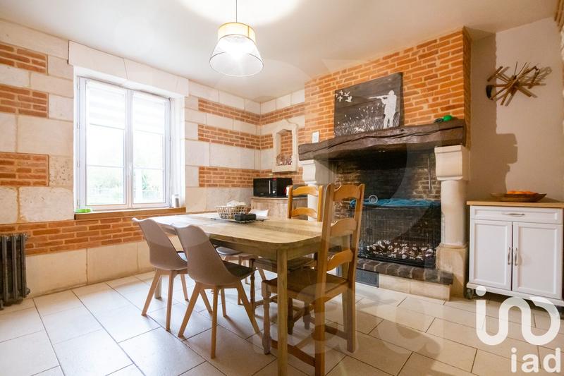 Maison - 165 m² - 9 pièces