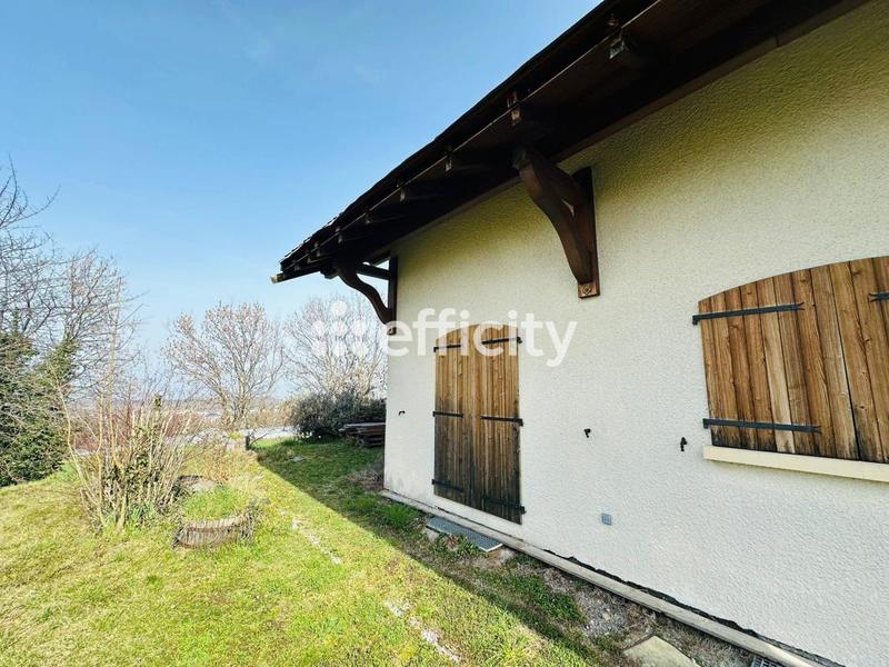 Maison - 197 m² - 3 pièces