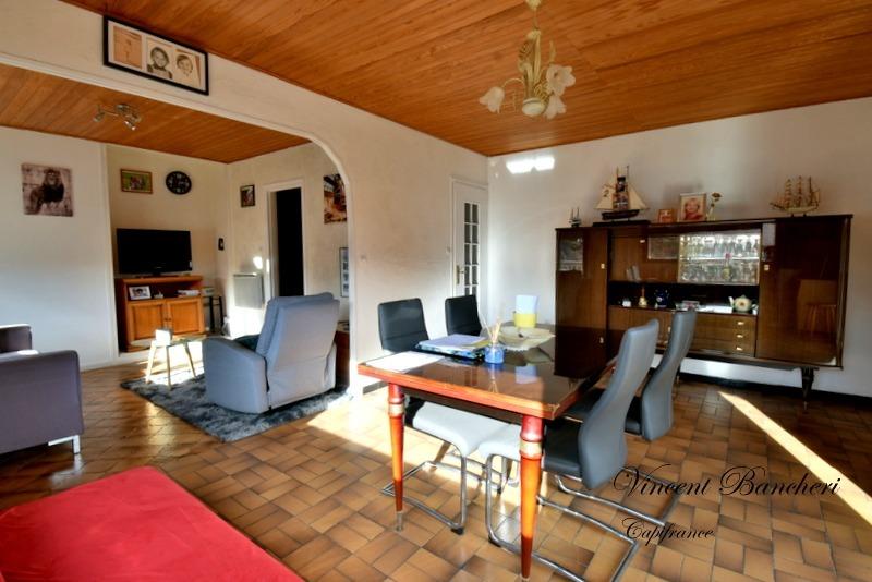 Maison - 178 m² - 5 pièces