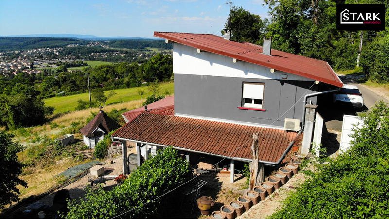 Maison - 169 m² - 6 pièces