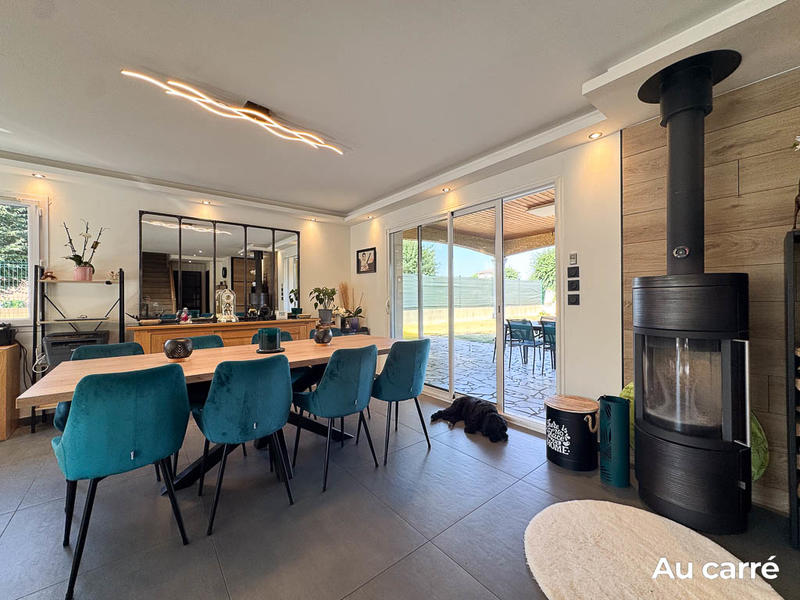 Maison - 151 m² - 7 pièces