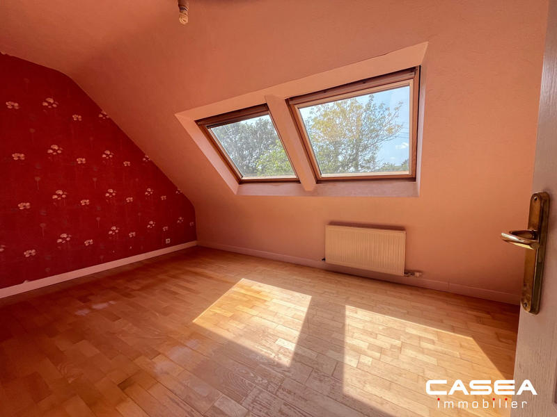 Maison traditionnelle - 120 m² - 6 pièces